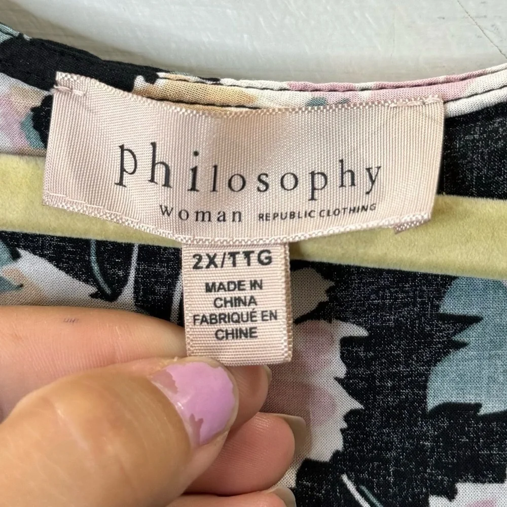 Philosophy | Women's Floral Lightweight Breathable Top Size 2X - Picture 4 of 8